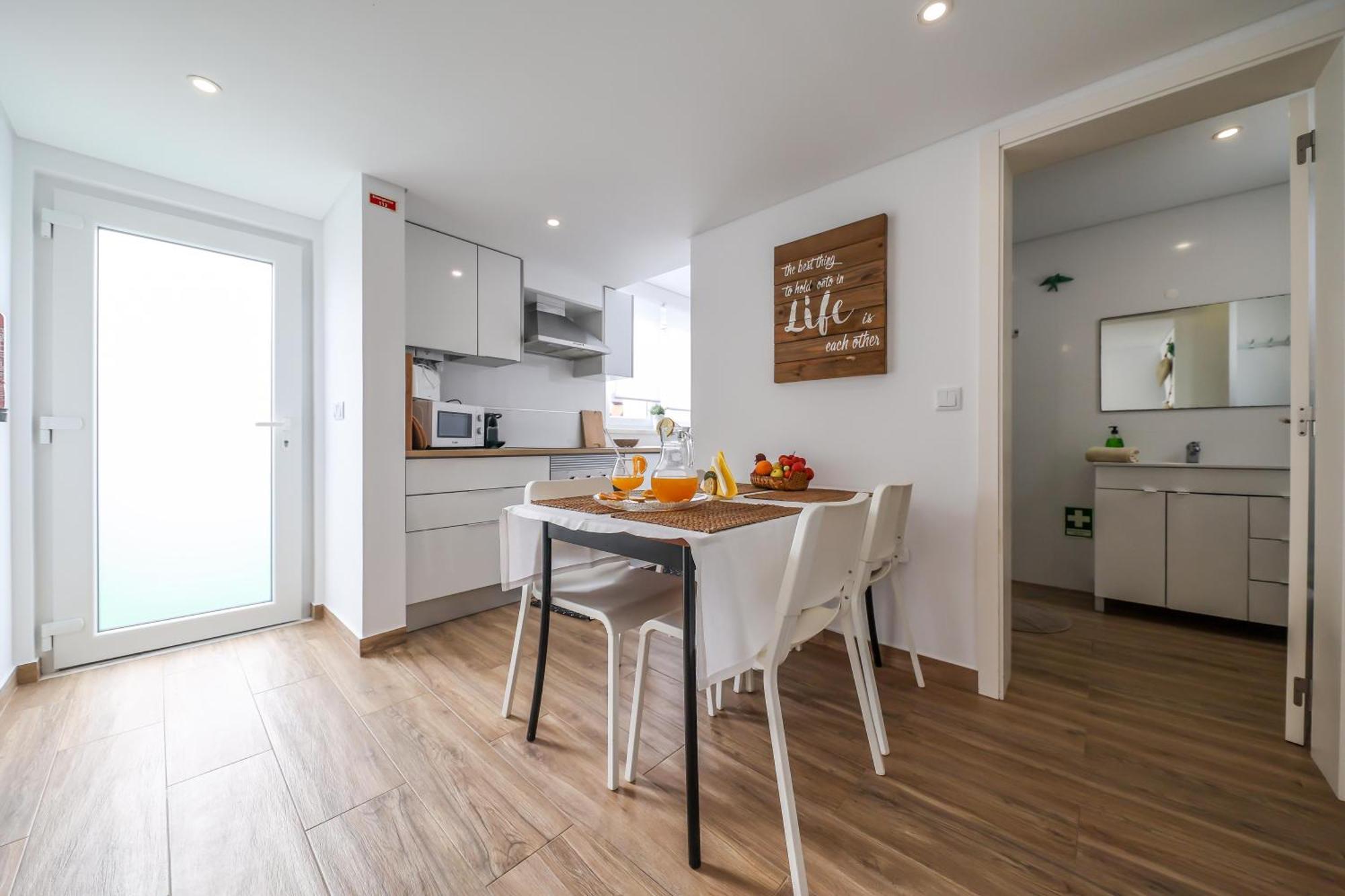 Casas Com Amoras In Serra Da Pescaria Famalicao Экстерьер фото